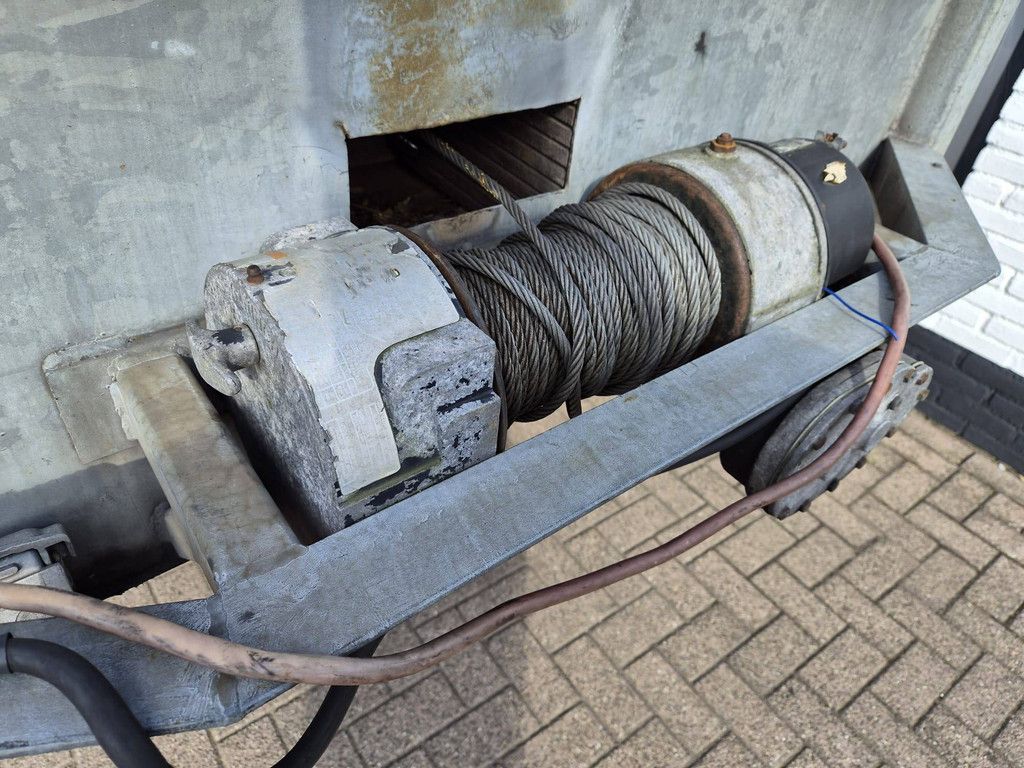 Halbtieflader Veldhuizen P31-4D 5750kg 2000
