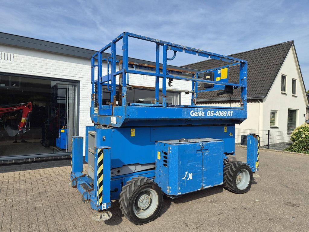 Scherenbühne Genie GS-4069 RT Diesel
