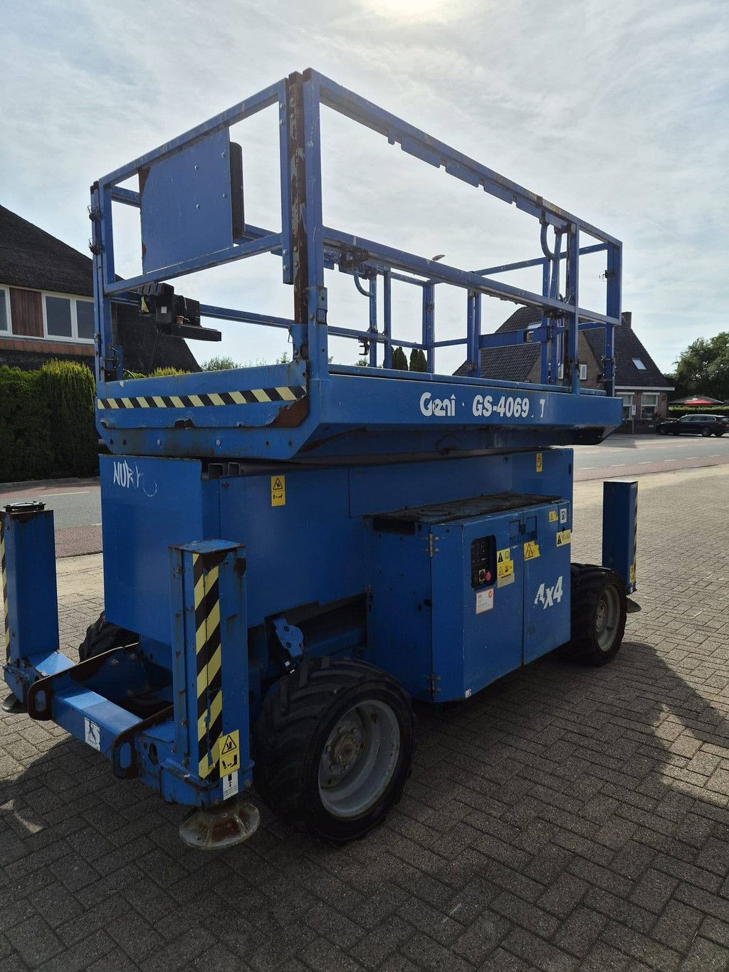 Scherenbühne Genie GS-4069 RT Diesel