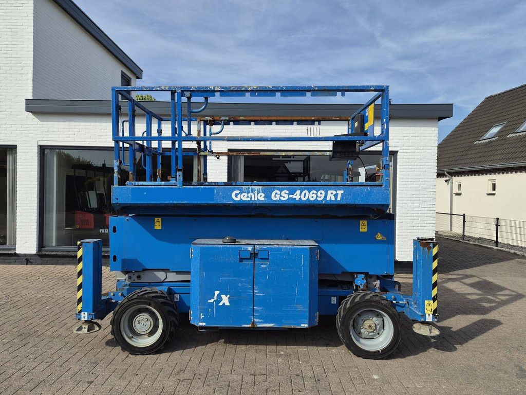 Scherenbühne Genie GS-4069 RT Diesel