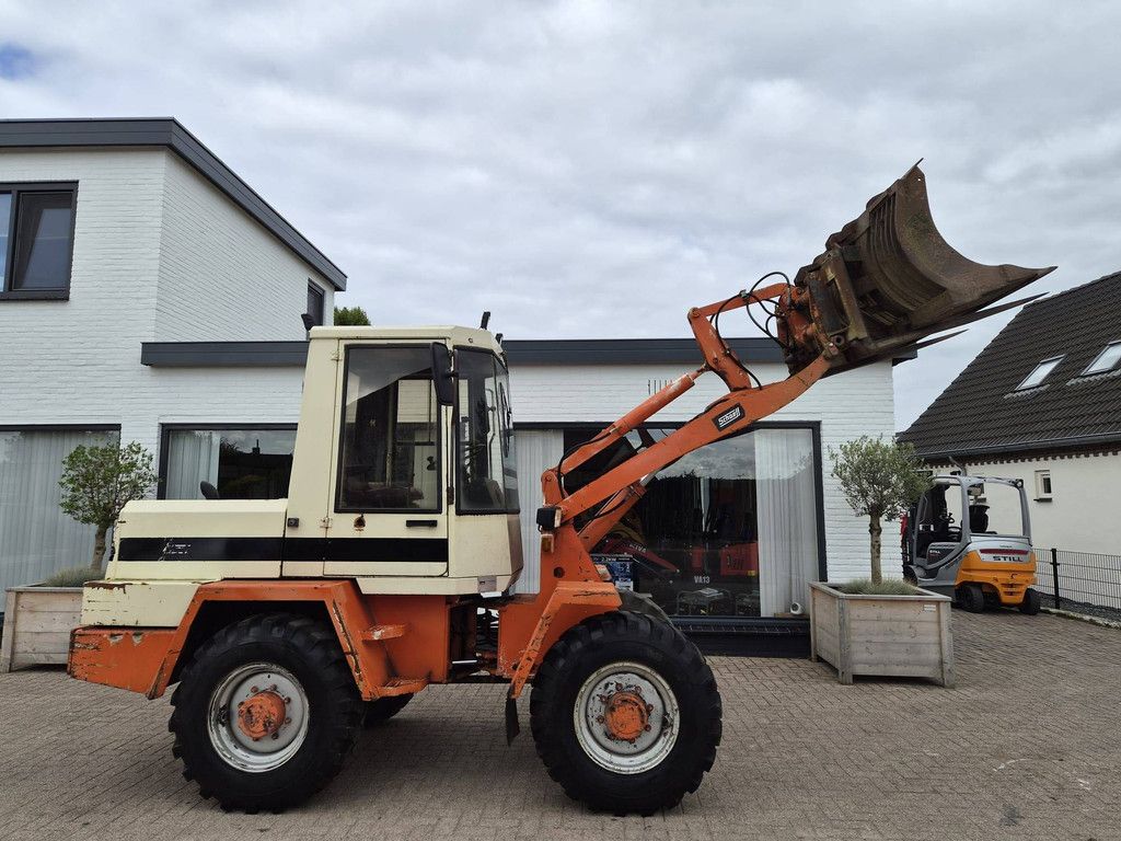 Schaeff ZL6B Diesel Wheel Loader 1993