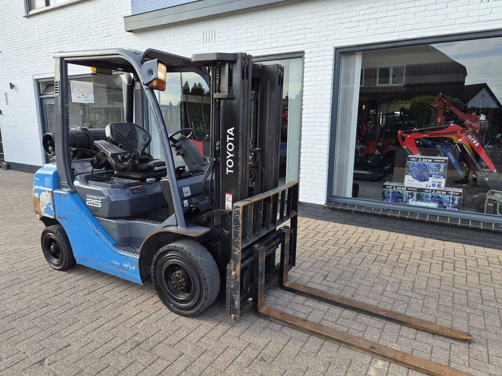 Forklift Toyota 068FG25F LPG 2500kg 4.3m 2019