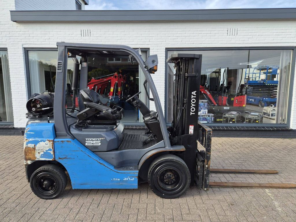Forklift Toyota 068FG25F LPG 2500kg 4.3m 2019