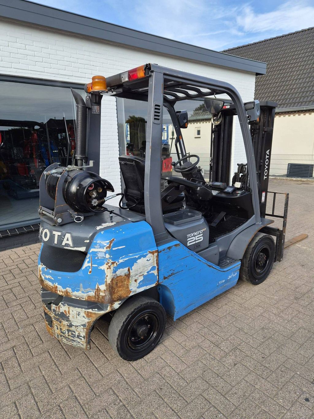 Forklift Toyota 068FG25F LPG 2500kg 4.3m 2019