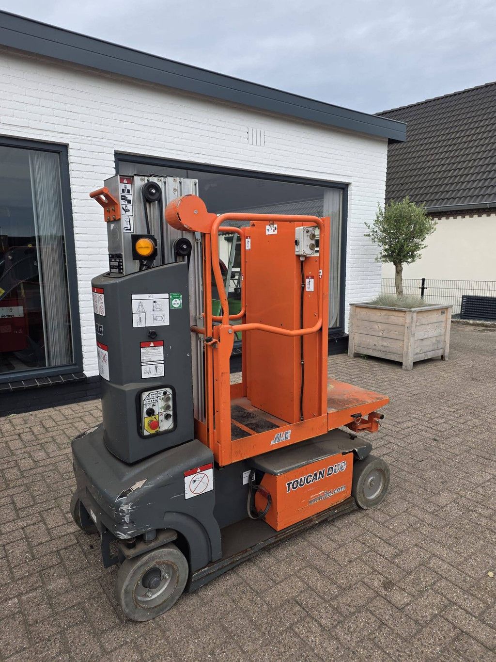 Masthoogwerker JLG Toucan Duo Elektrisch 130kg 2016