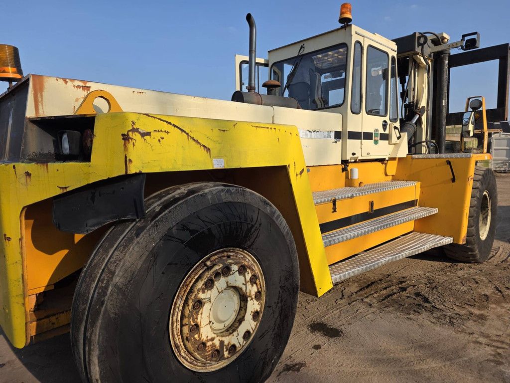 Forklift Svetruck 28120 Diesel 28000kg