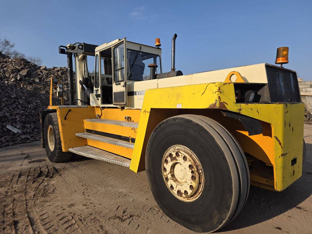 Forklift Svetruck 28120 Diesel 28000kg