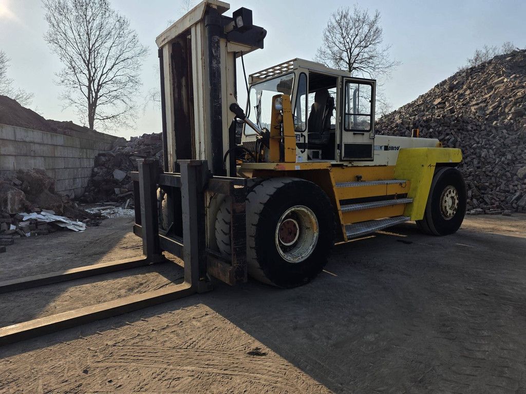 Forklift Svetruck 28120 Diesel 28000kg