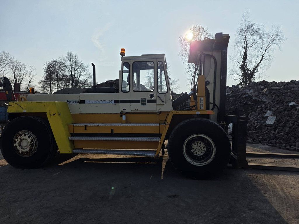 Forklift Svetruck 28120 Diesel 28000kg