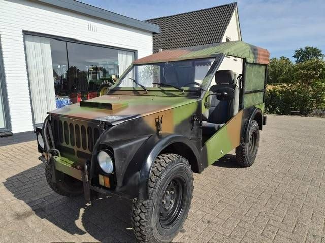 SUV
