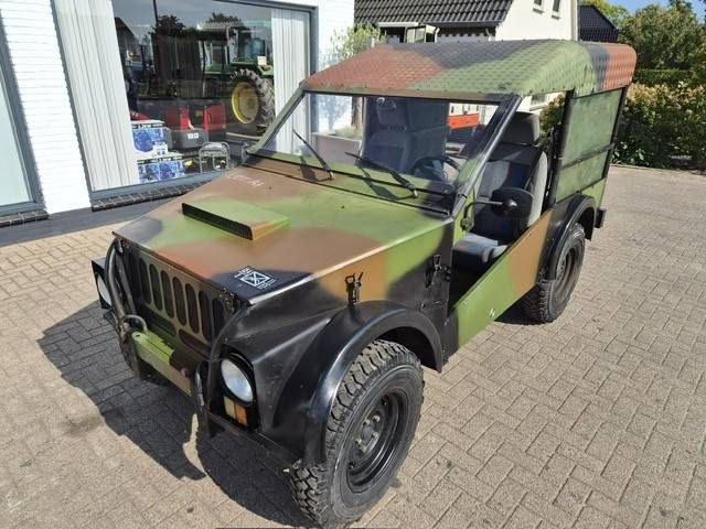 SUV
