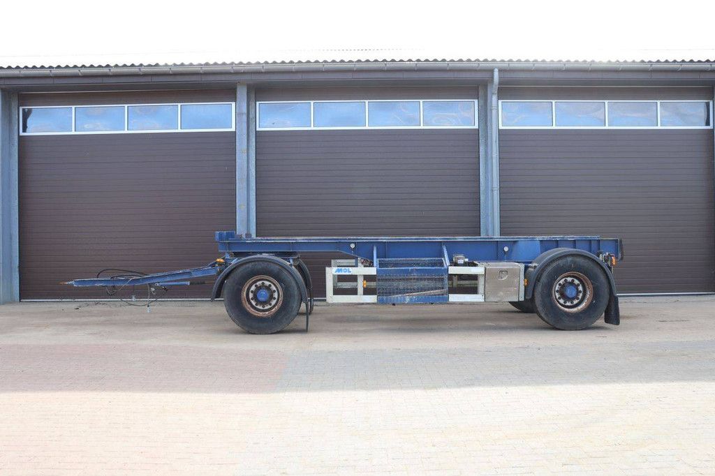 Chassis trailer MOL 20t 2003