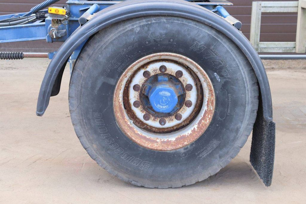 Chassis trailer MOL 20t 2003