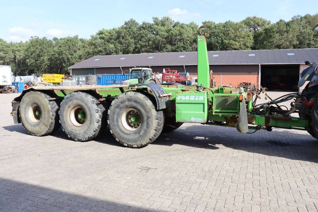 Agricultural chassis Joskin 16-24TRS 2009 with hook lift system