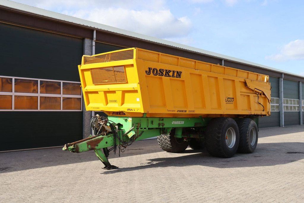 Agricultural trailer Joskin 20BC 2004