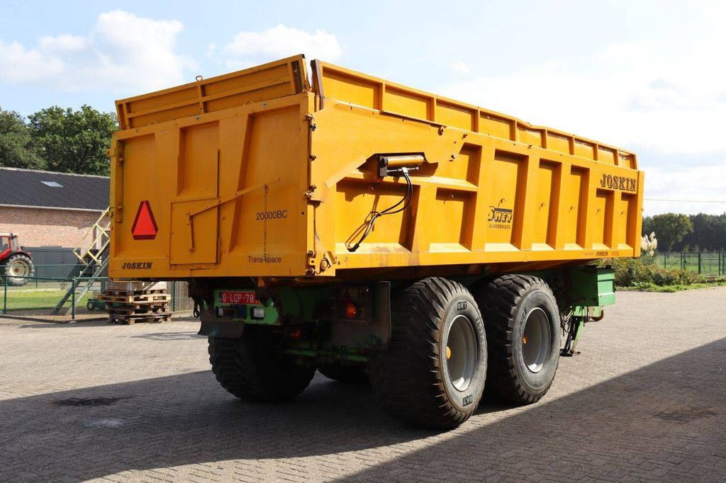 Agricultural trailer Joskin 20BC 2004