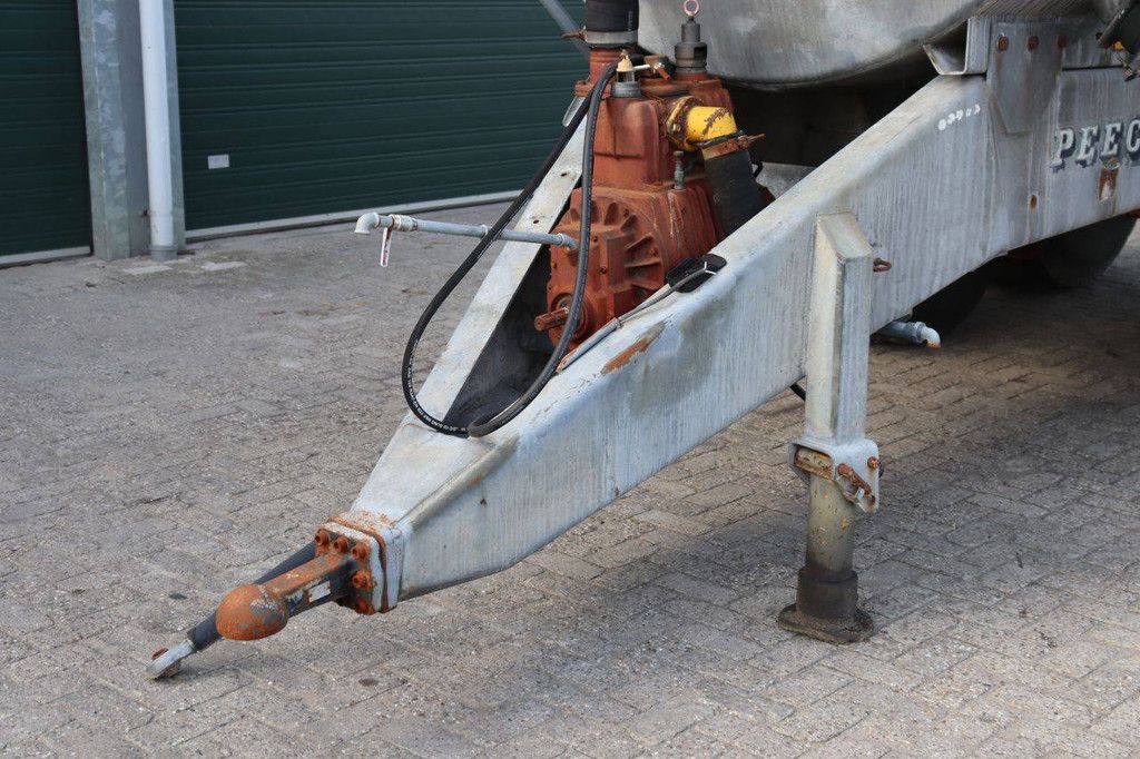 Slurry tank Peecon 13000 1991