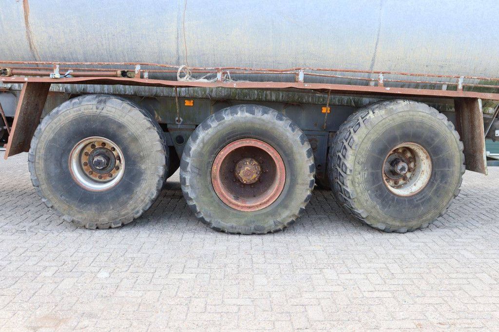 Slurry tank Dezeure B22 LL 1992
