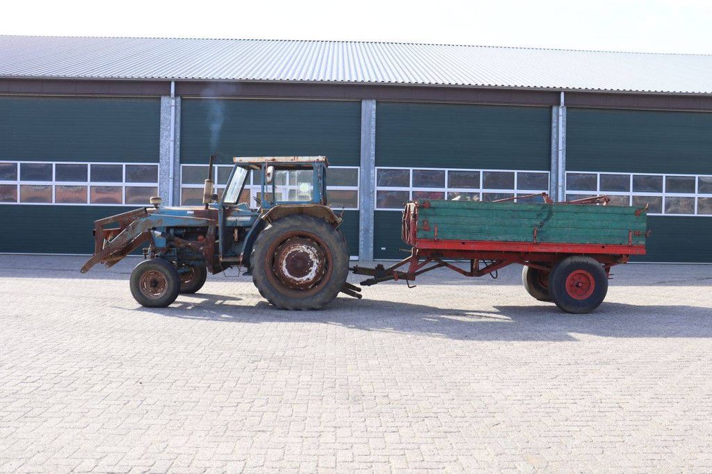 Ford 5000 Diesel-Sattelzugmaschine, Baujahr 1970, mit Anhänger