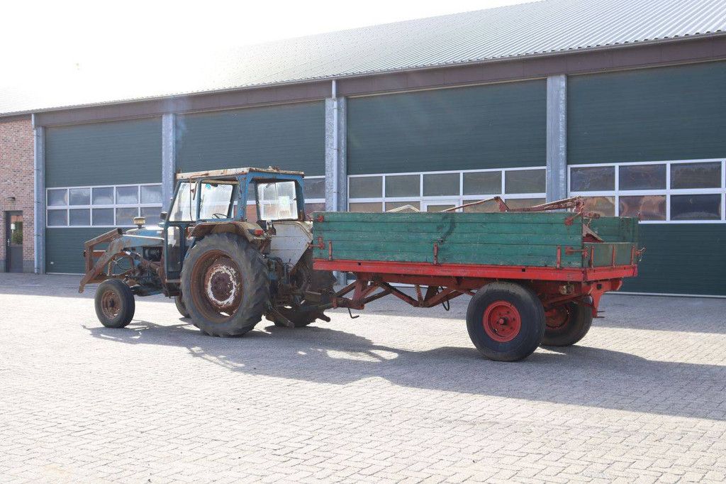Ford 5000 Diesel-Sattelzugmaschine, Baujahr 1970, mit Anhänger