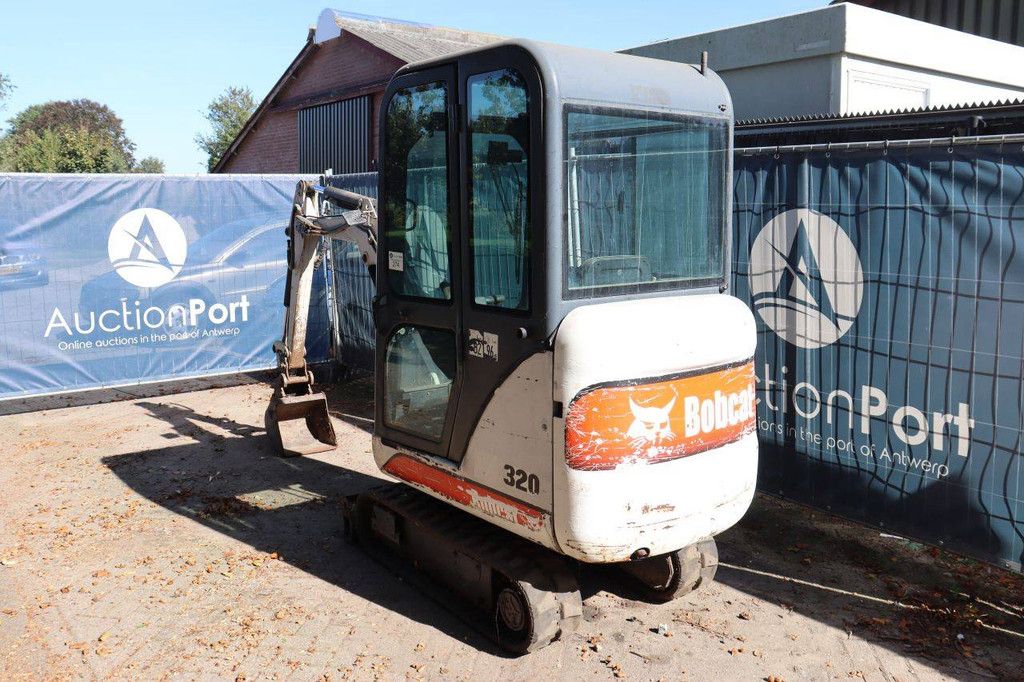 Minibagger Bobcat 320 Diesel 11,6 kW 2002