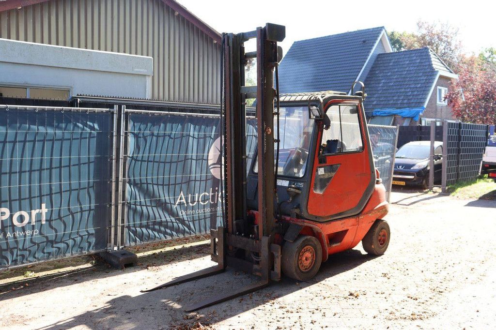 Linde H25D-03 Diesel-Gabelstapler 2500 kg 4,55 m 1997
