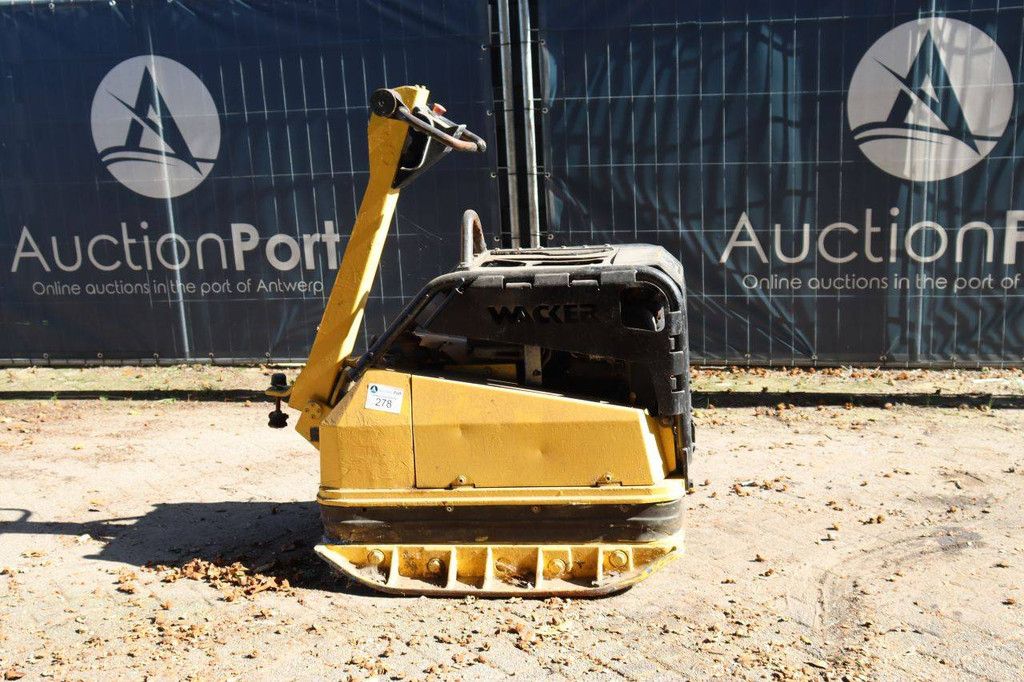 Wacker DPU 100-70 Vibratory Plate Petrol 14.7kW 2006