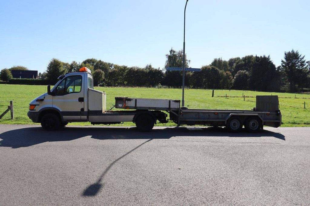 BE Combination Iveco Daily 35C13T Diesel 125hp 2000 with Semi-Low Loader