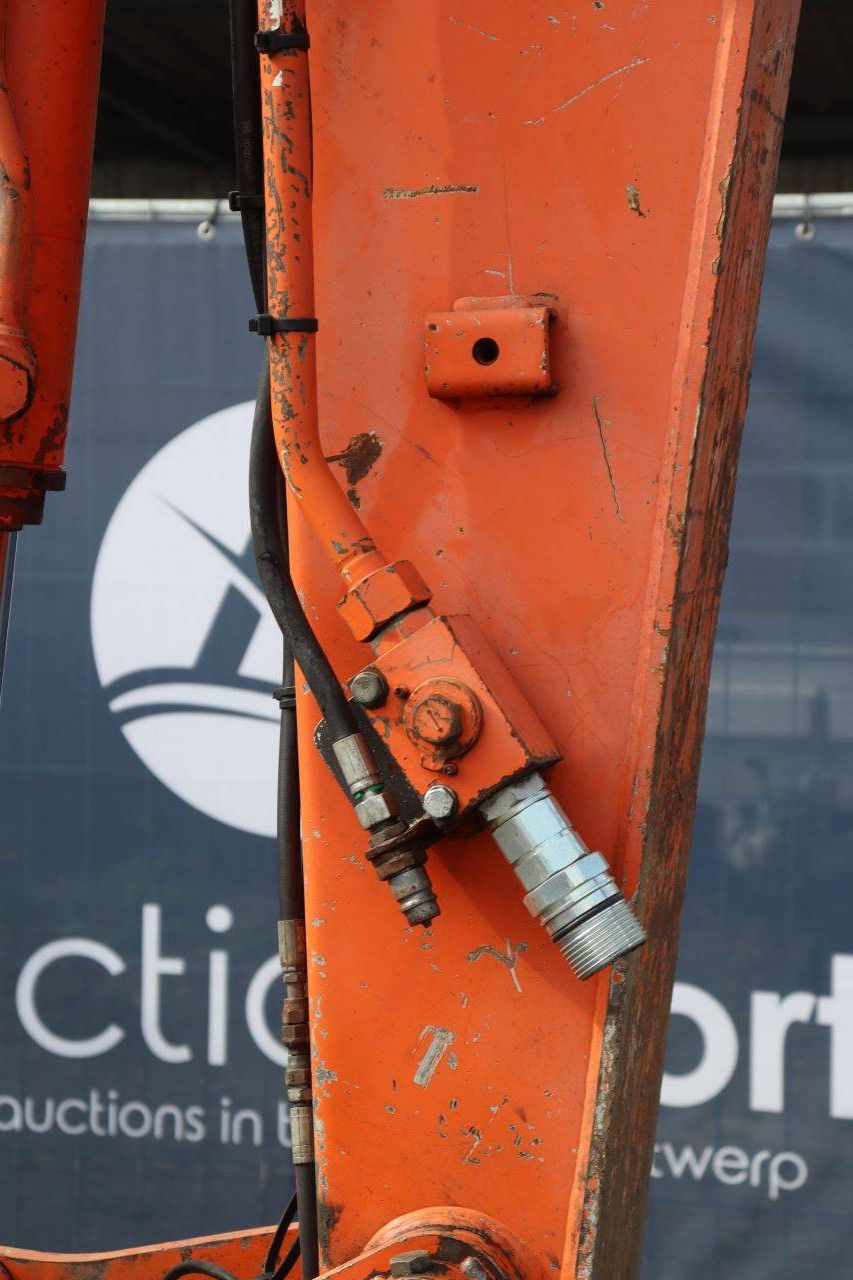 Raupenbagger Hitachi ZX85USBLC-3 Diesel 39,4 kW 2010