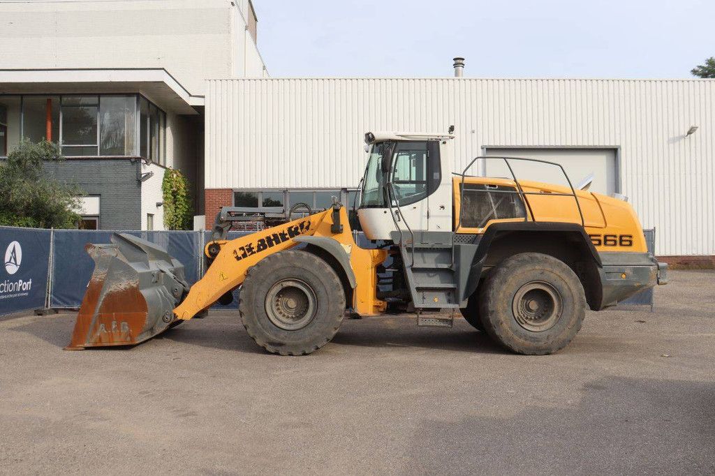 Liebherr L566 Diesel Wheel Loader 190kW 2014