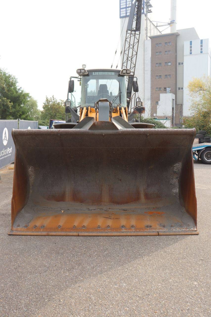 Liebherr L566 Diesel Wheel Loader 190kW 2014