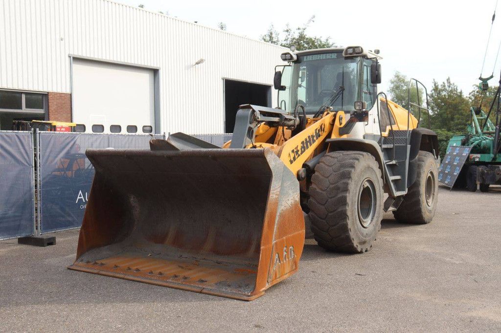 Liebherr L566 Diesel Wheel Loader 190kW 2014
