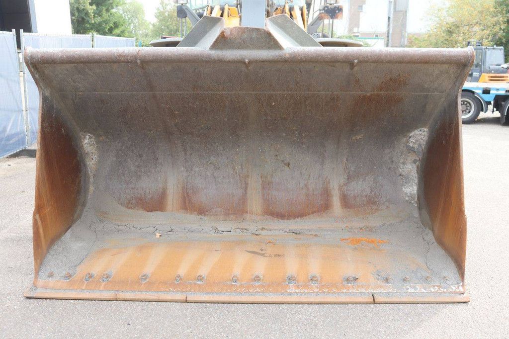 Liebherr L566 Diesel Wheel Loader 190kW 2014