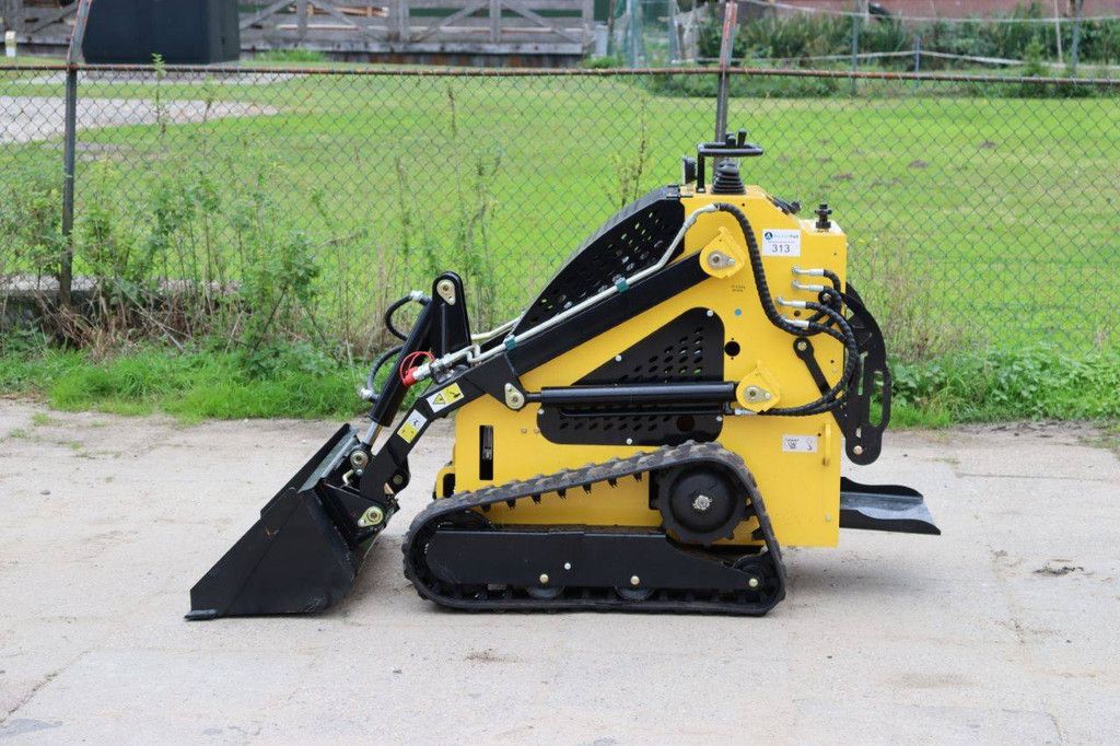 Delano T360 Kompaktlader, Benzin, 18 PS, Baujahr 2026, Neu