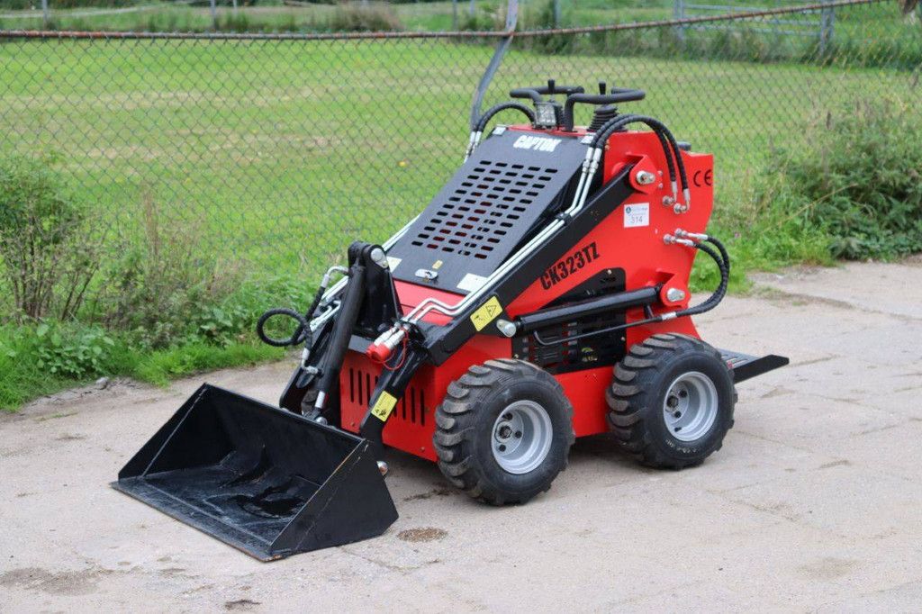 Captok CK323TZ Skid Steer Loader Diesel 13.5 hp 2026 New