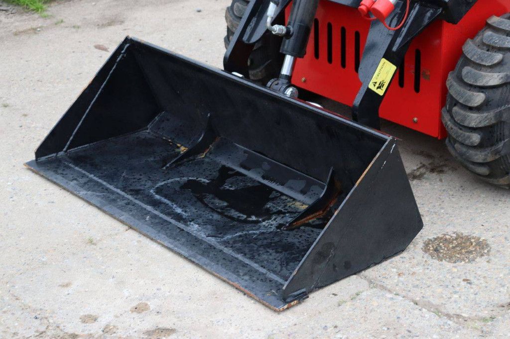 Captok CK323TZ Skid Steer Loader Diesel 13.5 hp 2026 New