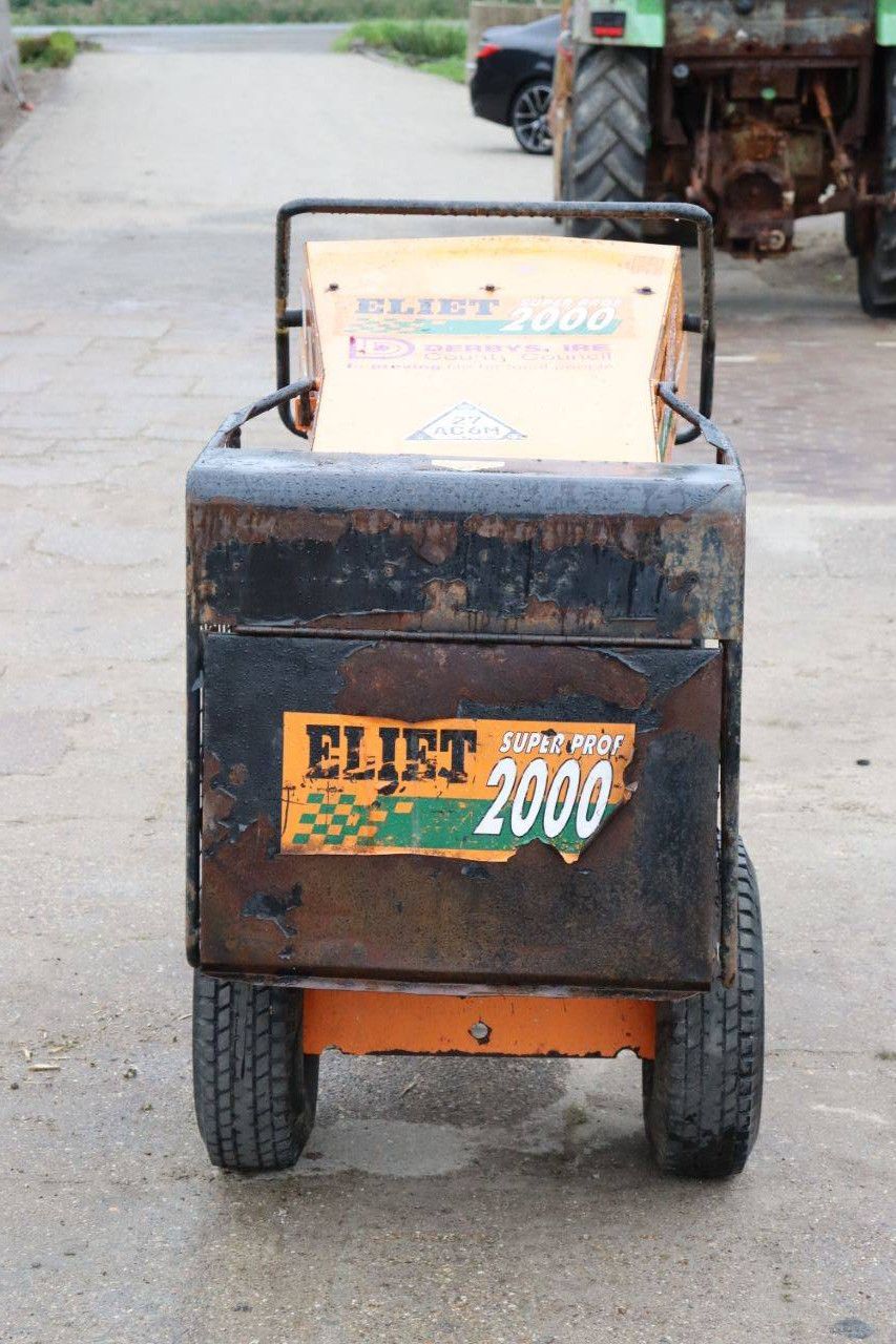 Wood Chipper Eliet Super Prof 2000 Petrol 18hp 2011