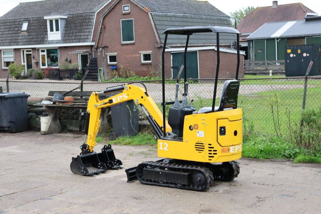 Nuoman NM-E12 Diesel-Minibagger 7kW, Baujahr 2026, Neu
