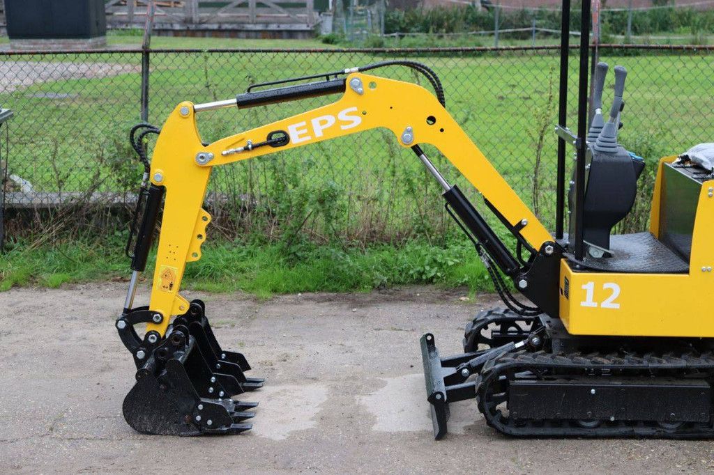Nuoman NM-E12 Diesel-Minibagger 7kW, Baujahr 2026, Neu