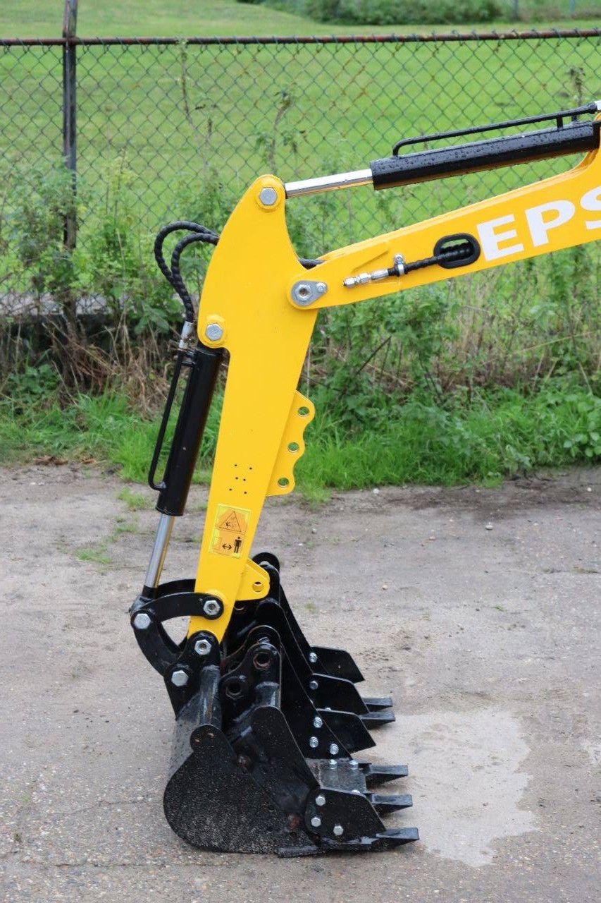 Nuoman NM-E12 Diesel-Minibagger 7kW, Baujahr 2026, Neu