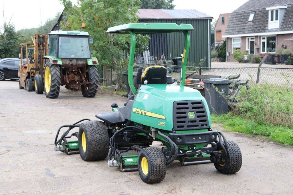 John Deere 7500 PC FM Diesel 27,3 kW Spindelmäher