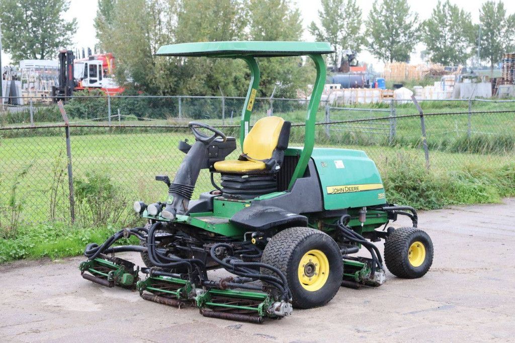 John Deere 7500 PC FM Diesel 27,3 kW Spindelmäher