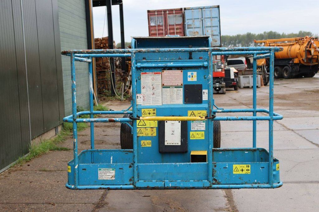 Genie Z-45/25J Gelenkteleskoparbeitsbühne, elektrisch + dieselbetrieben, 227 kg, 15,8 m, Baujahr 2006