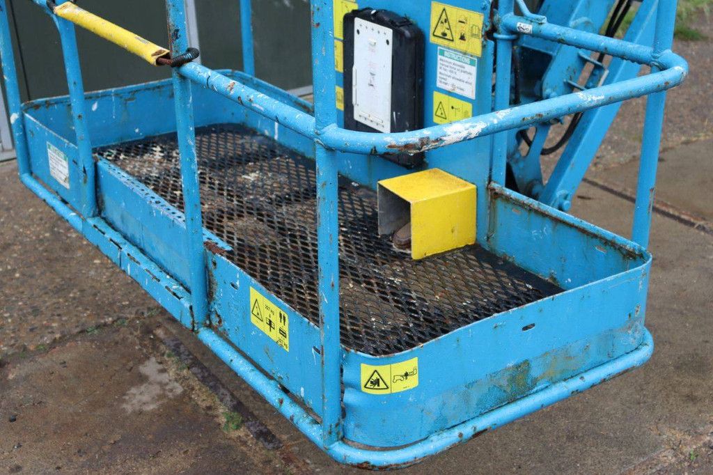 Genie Z-45/25J Gelenkteleskoparbeitsbühne, elektrisch + dieselbetrieben, 227 kg, 15,8 m, Baujahr 2006