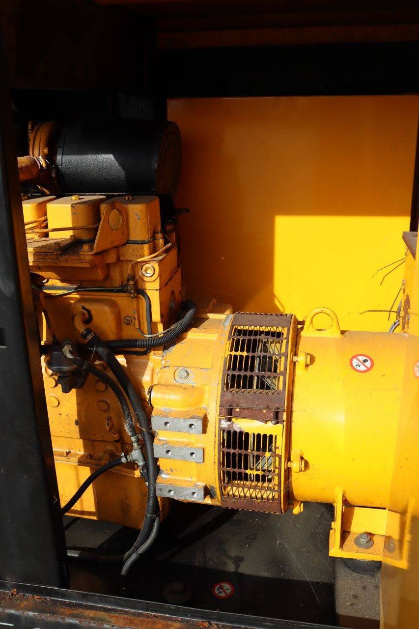 Generator SDMO MS100 IVM Diesel 100kVA 1998