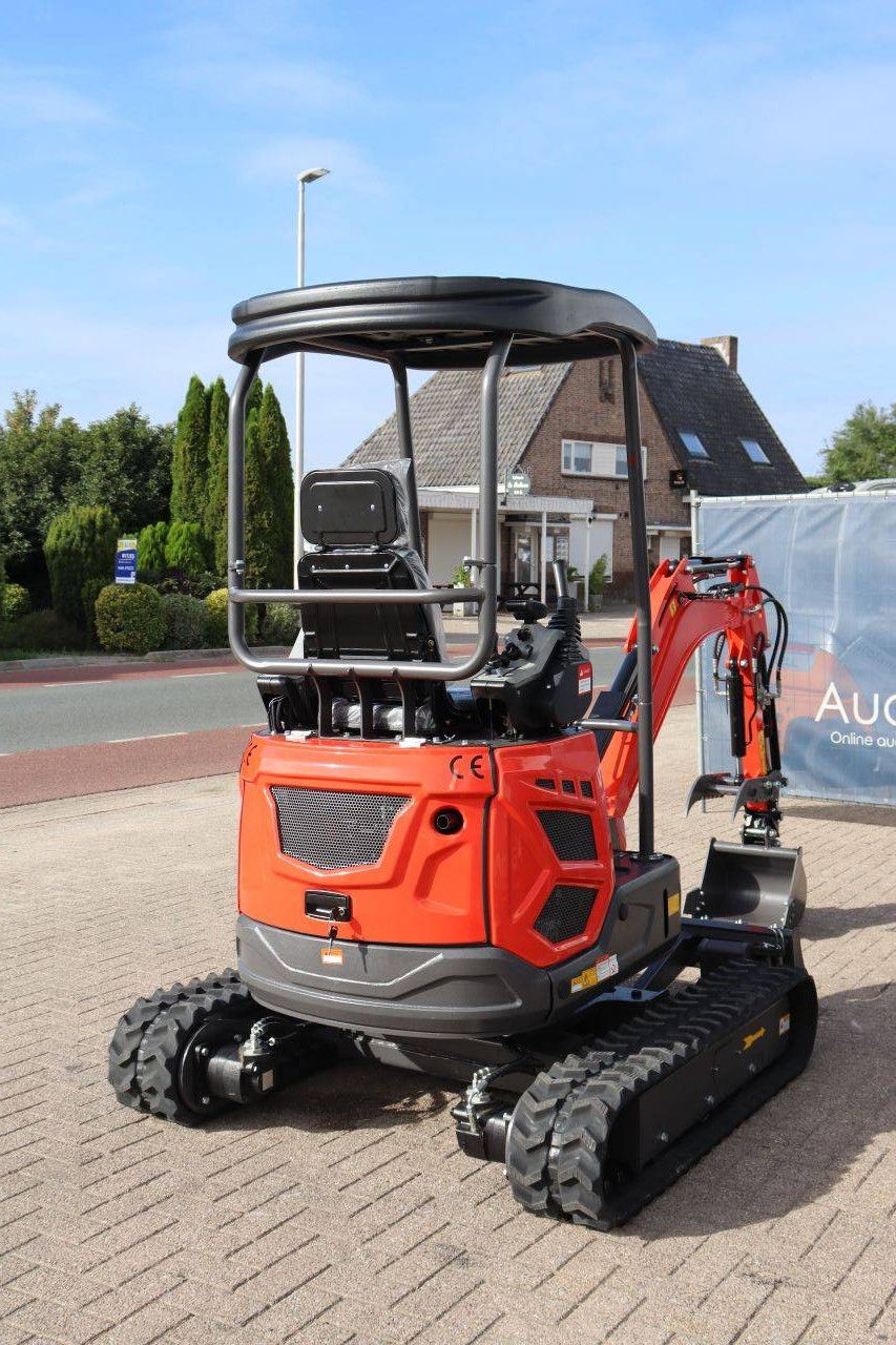 Eagle Machinery LB18 Diesel 21kW Mini Excavator 2026 New