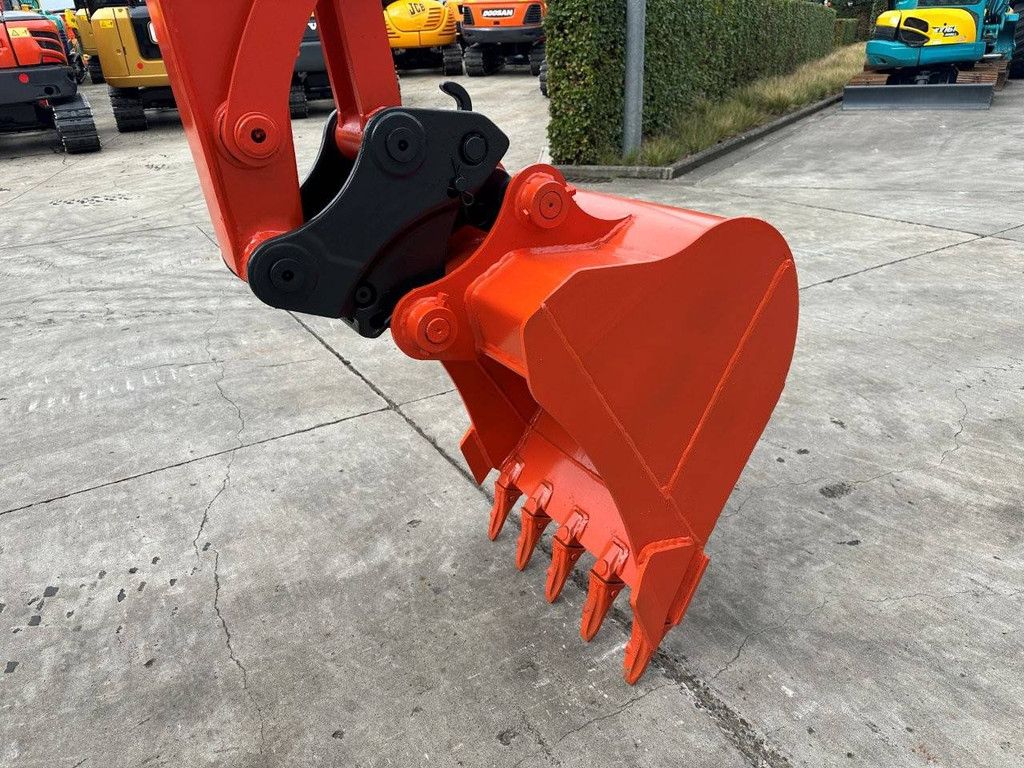 Midigraafmachine Kubota KX155-3SZ Diesel 2012