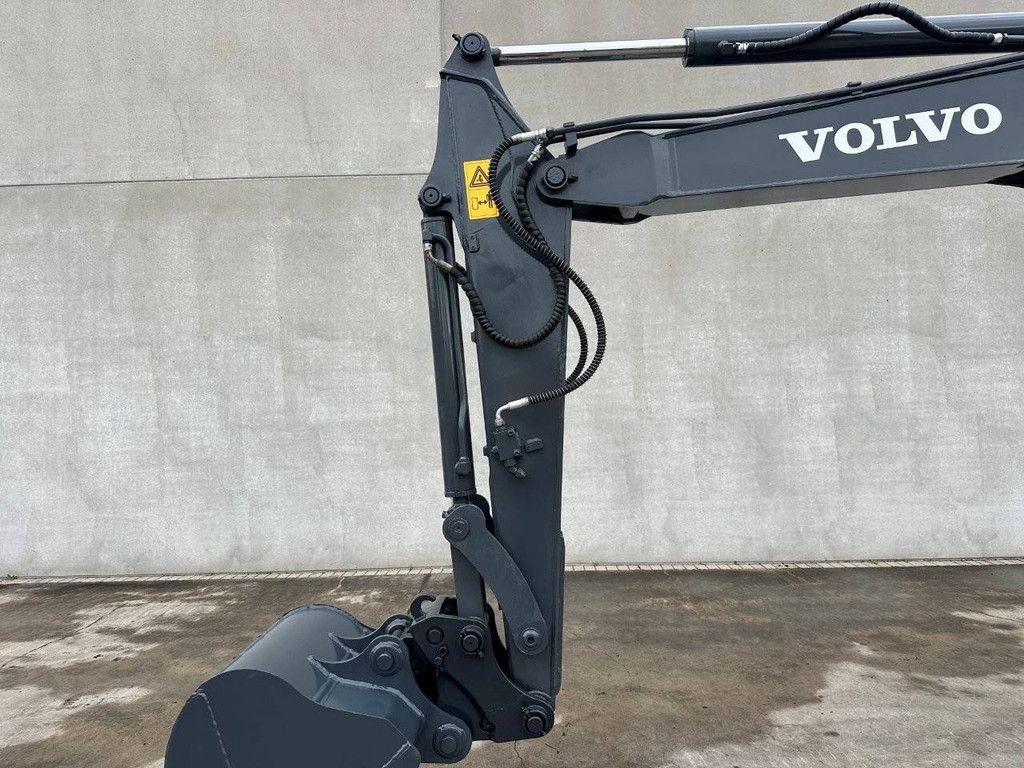 Midi excavator Volvo EC55B Diesel 2012
