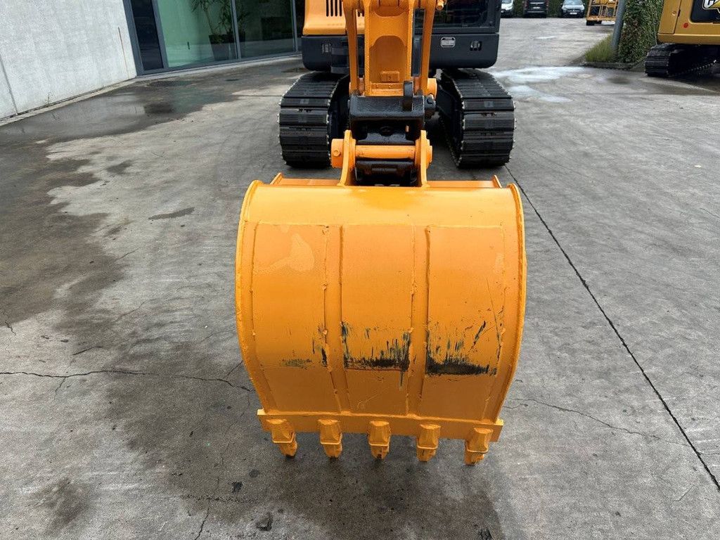 Midi excavator Hyundai R60VS Diesel 2017