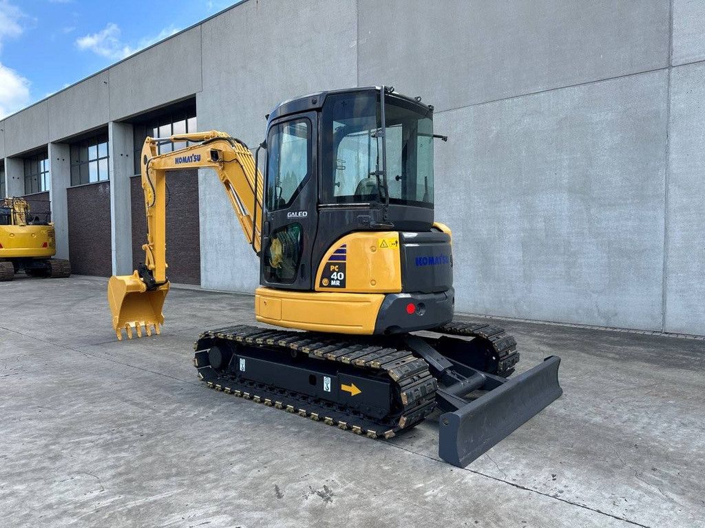 Midi-Bagger Komatsu PC40MR-2 Diesel 2012